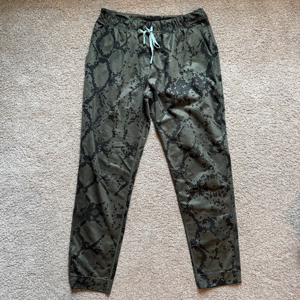 Lululemon Athletica Black and Green Snake Print Pants